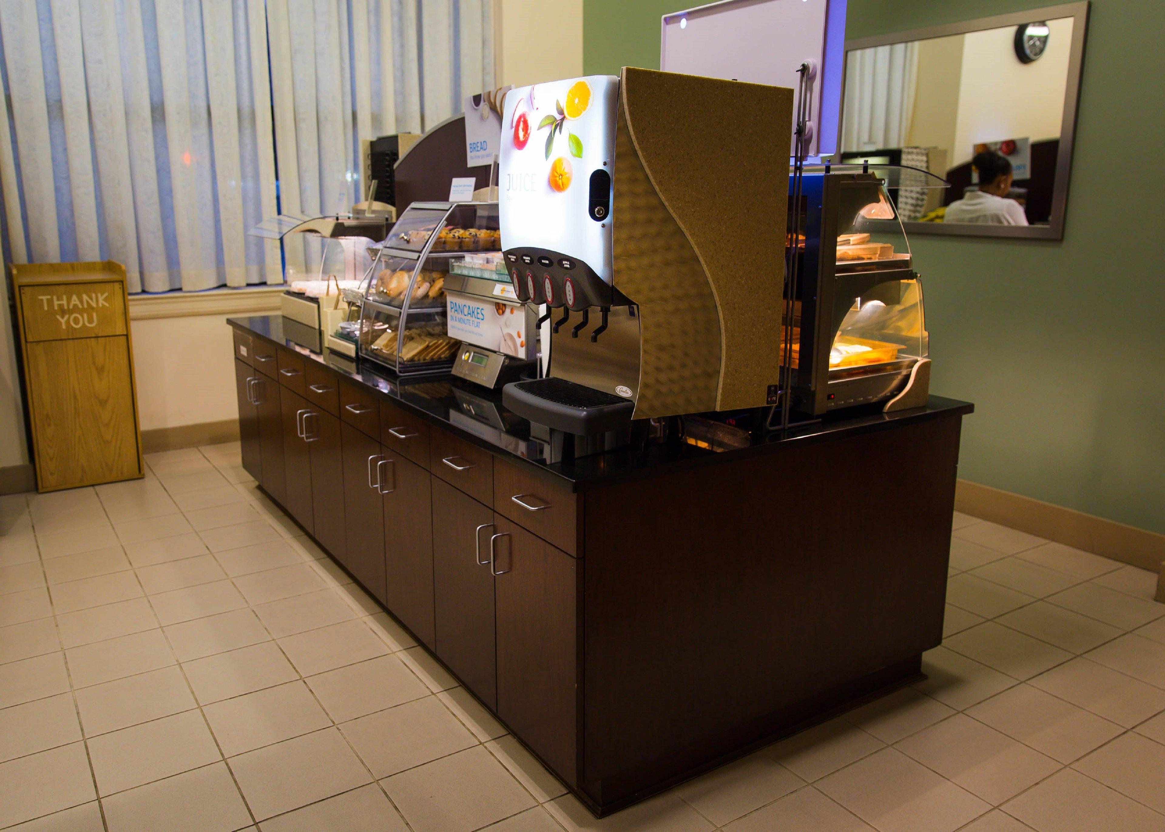 Holiday Inn Express Baltimore-Downtown, An Ihg Hotel Экстерьер фото