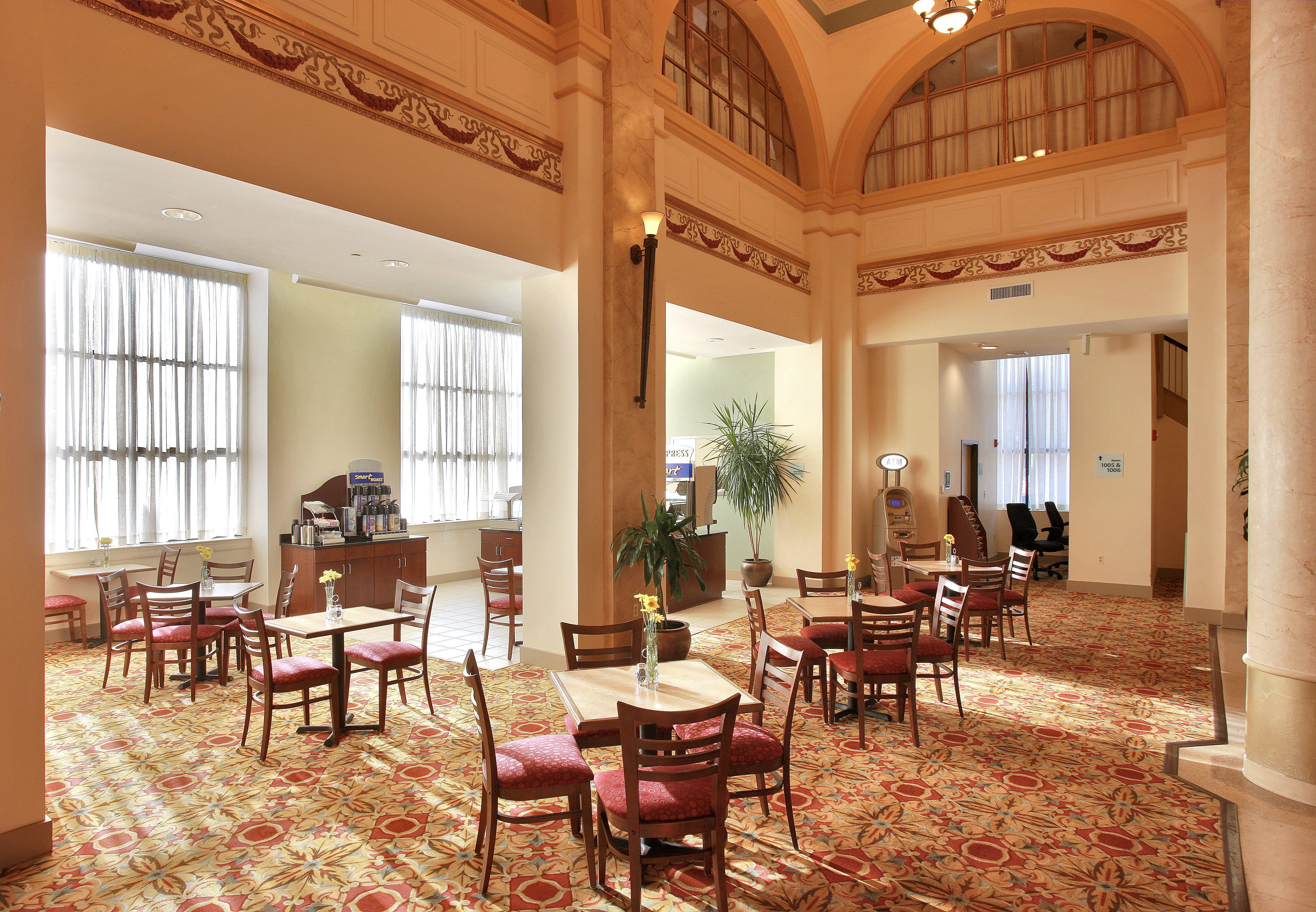Holiday Inn Express Baltimore-Downtown, An Ihg Hotel Экстерьер фото