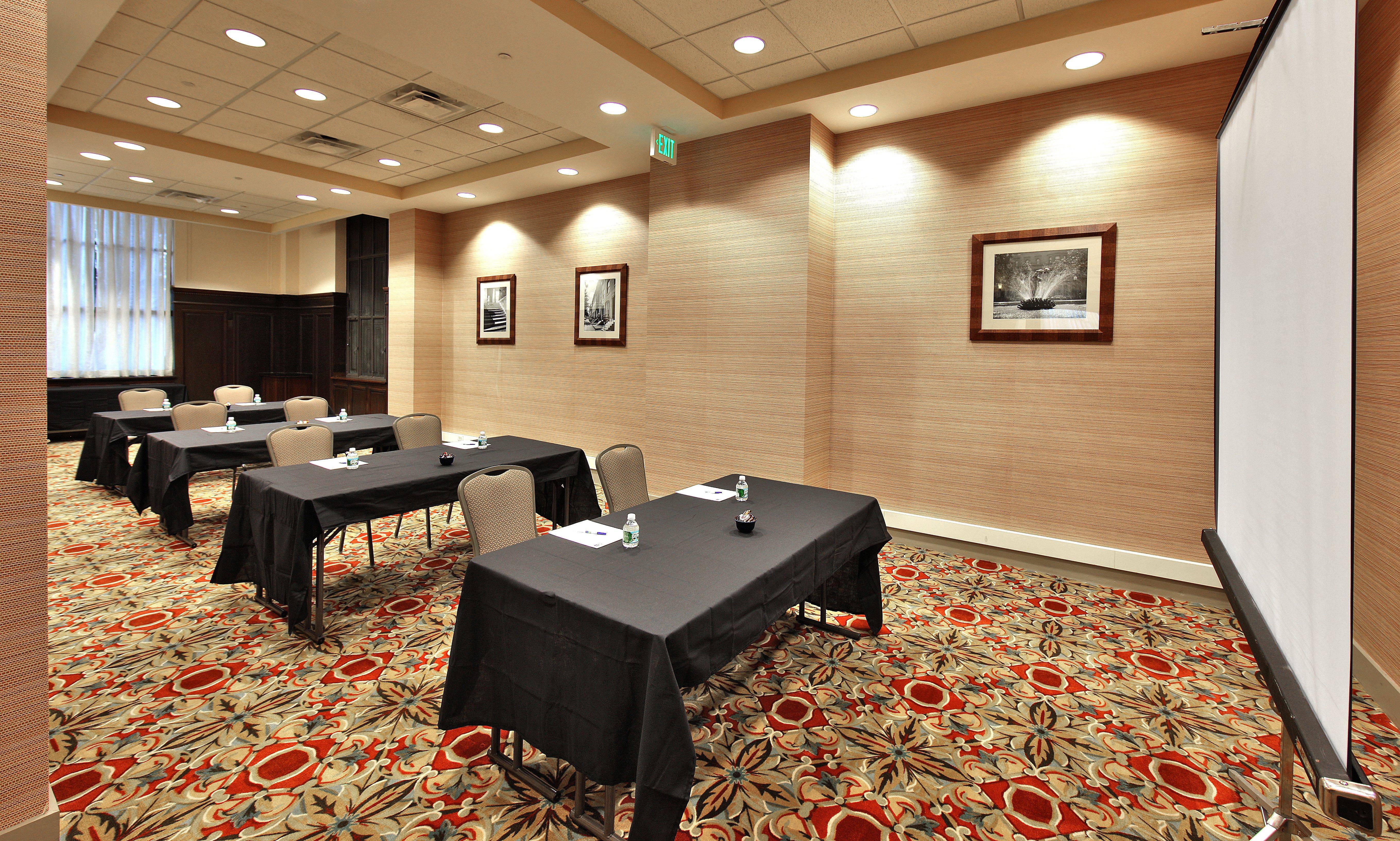 Holiday Inn Express Baltimore-Downtown, An Ihg Hotel Экстерьер фото