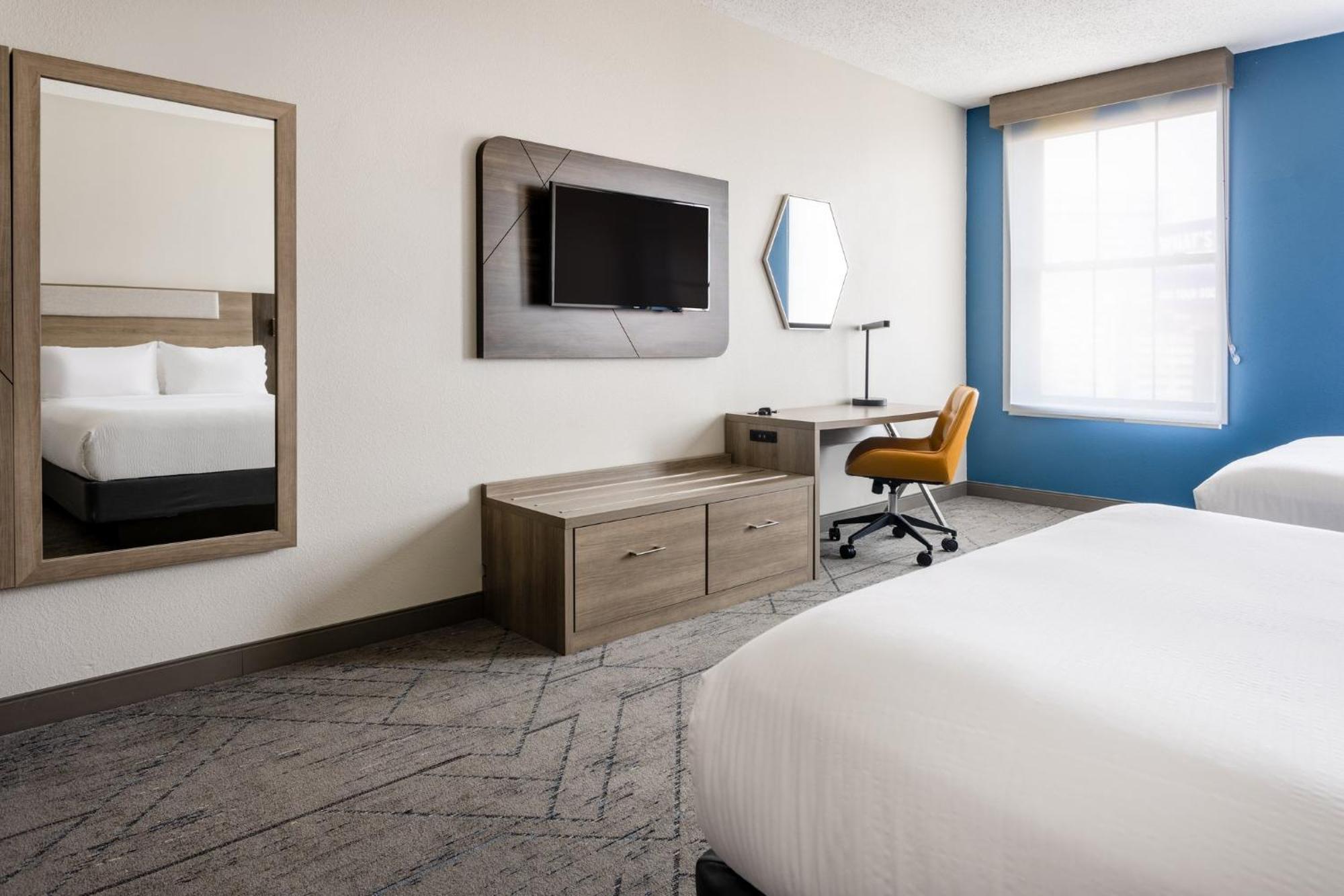 Holiday Inn Express Baltimore-Downtown, An Ihg Hotel Экстерьер фото