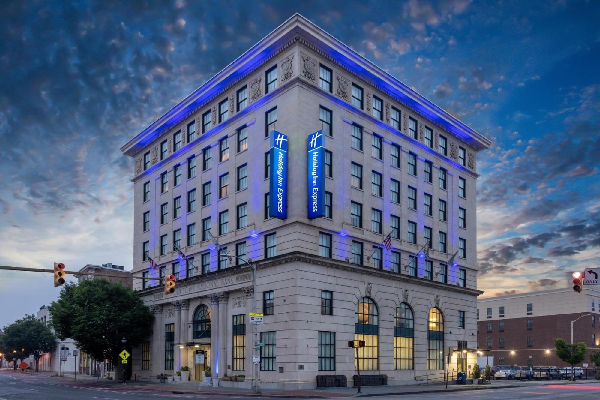 Holiday Inn Express Baltimore-Downtown, An Ihg Hotel Экстерьер фото