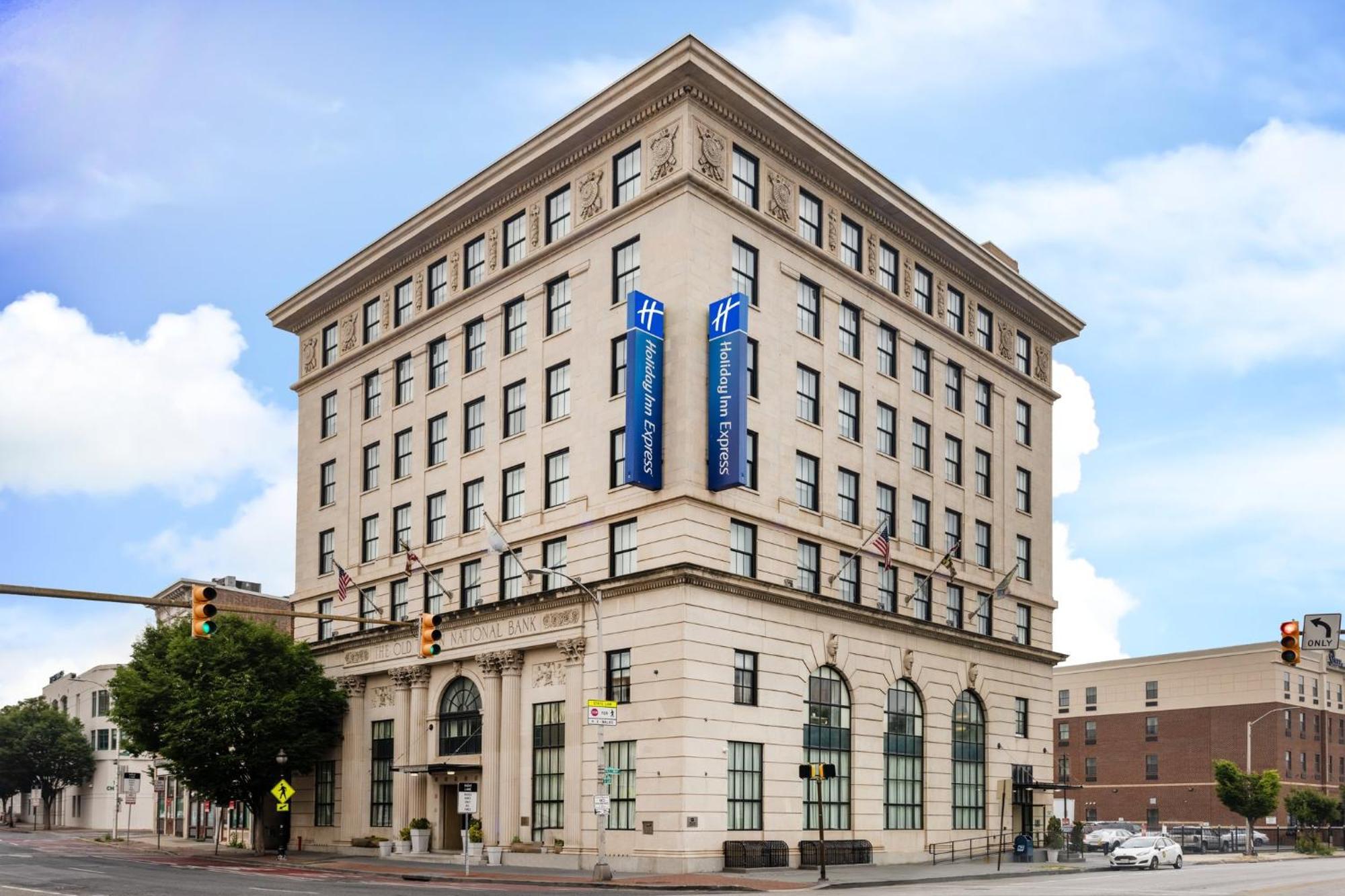 Holiday Inn Express Baltimore-Downtown, An Ihg Hotel Экстерьер фото